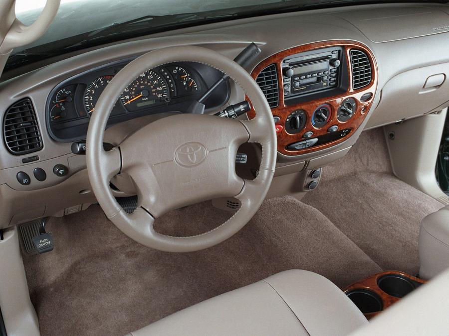  Toyota Tundra Access Cab SR5 1999 года  (фото 15 из 16)